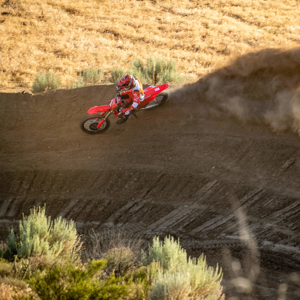 Pirelli Scorpion MX32 tires