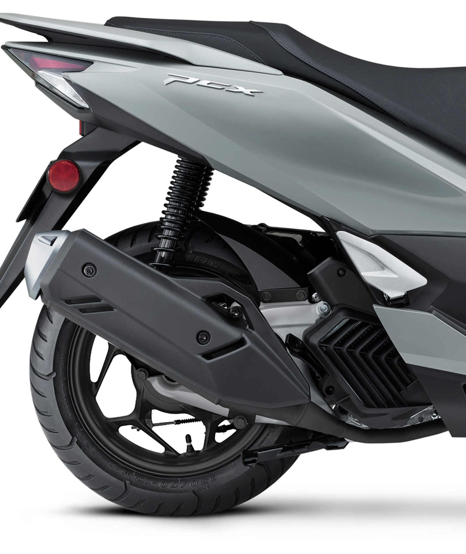 2025-PCX-features-Four-valve-eSP-1580x1792