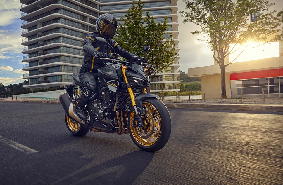 2025-CB1000-Hornet-SP-gallery-04-968x634