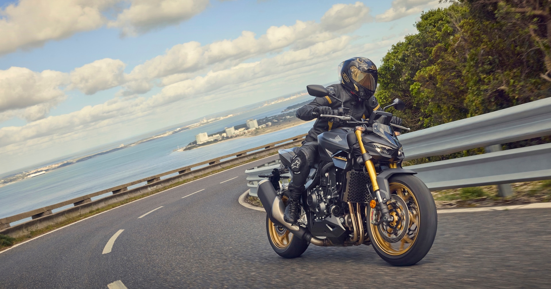 2025-CB1000-Hornet-SP-Hero-1920x930