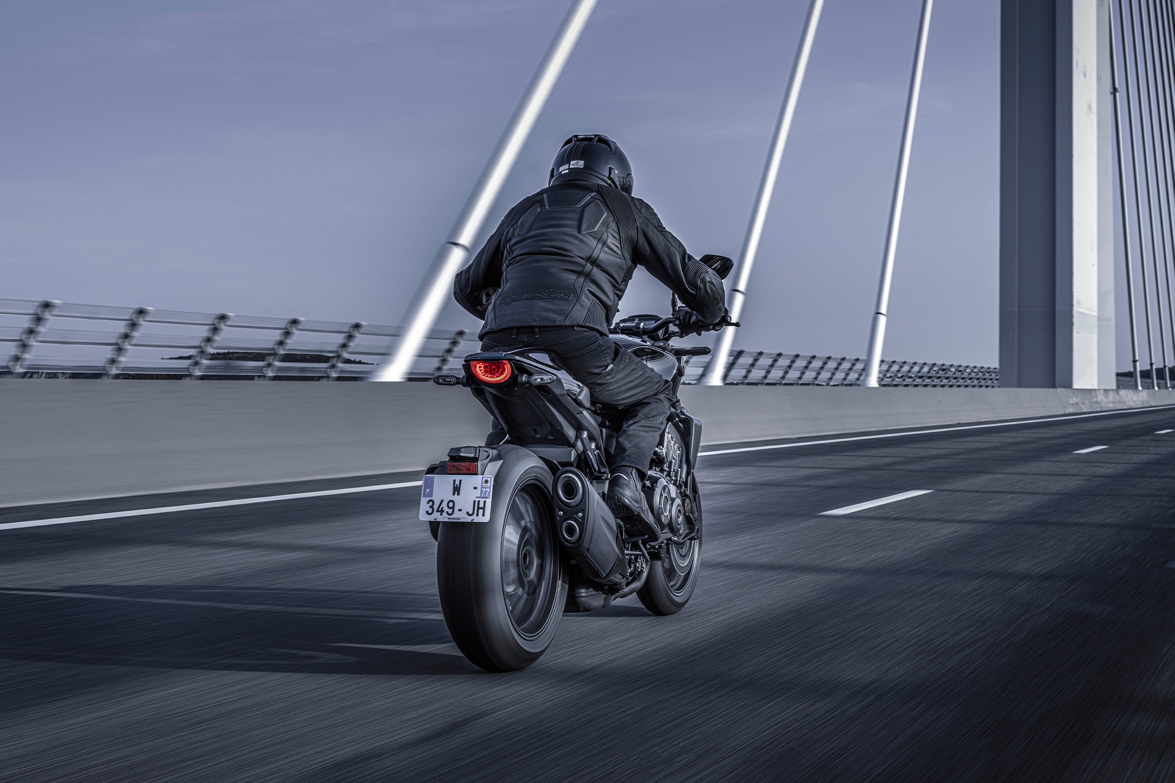 2024-cb1000r-3-2560