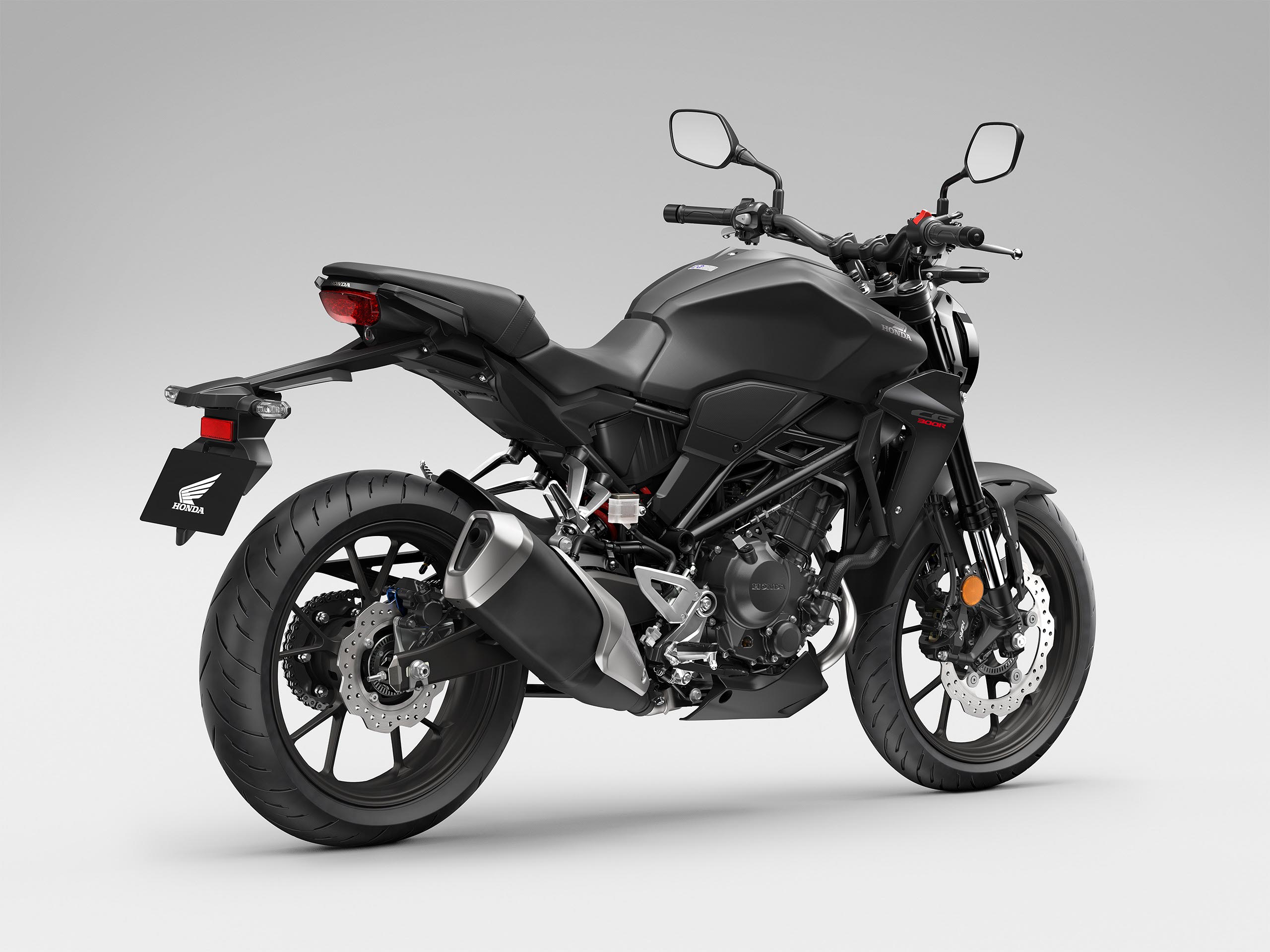 2025-cb300r-gallery-02