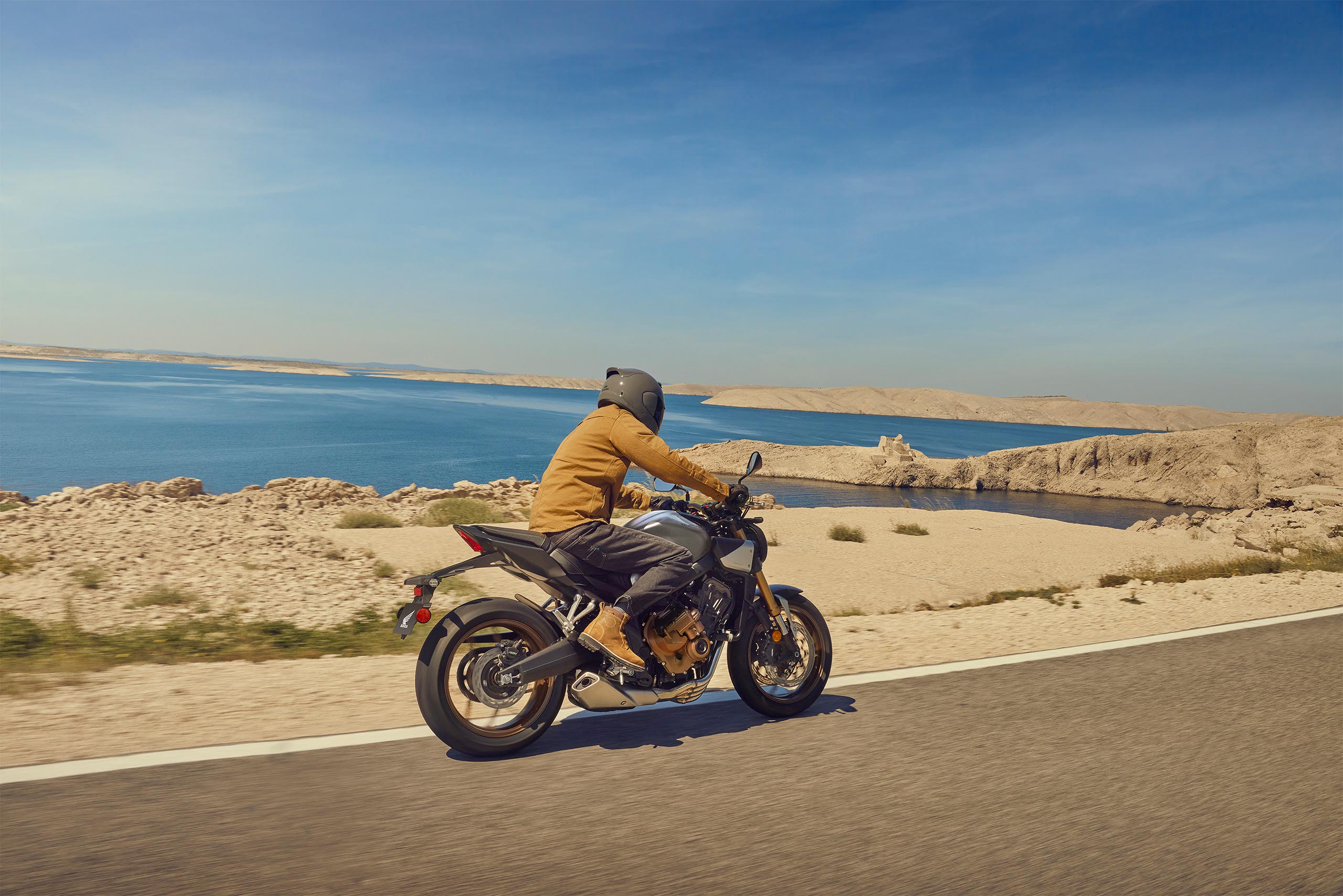 2024-cb650r-gallery-02