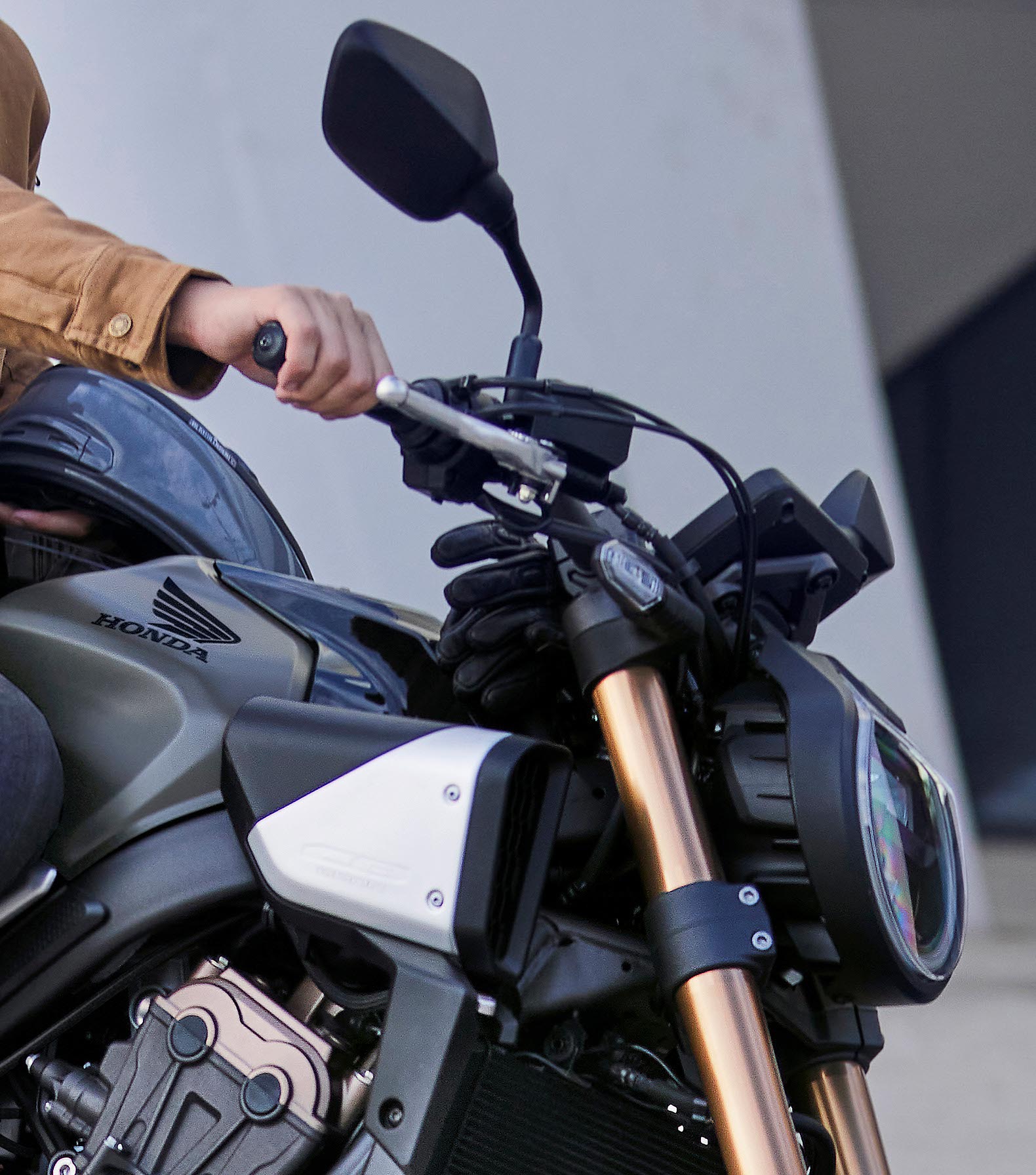 CB650R Versatile Street Bike Honda
