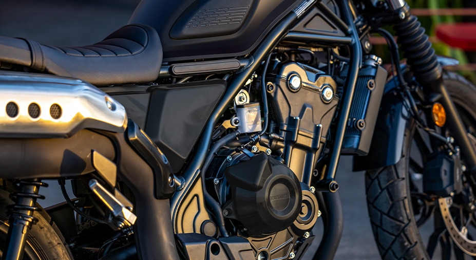 DOHC twin-cylinder engine