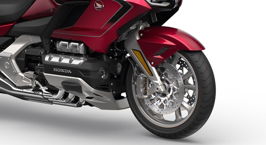 Double wishbone front suspension