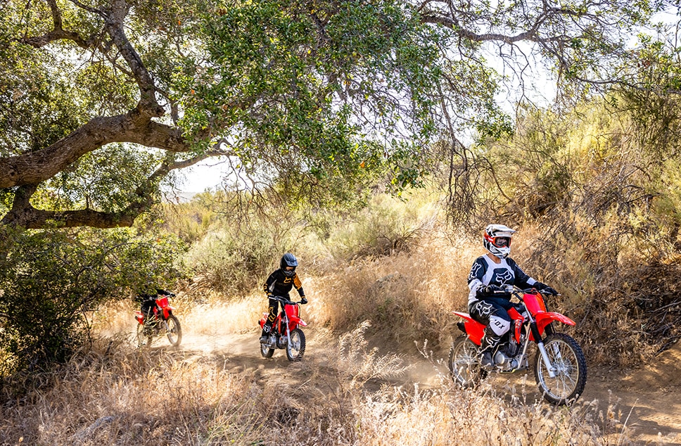 2025-CRF125F-gallery-05
