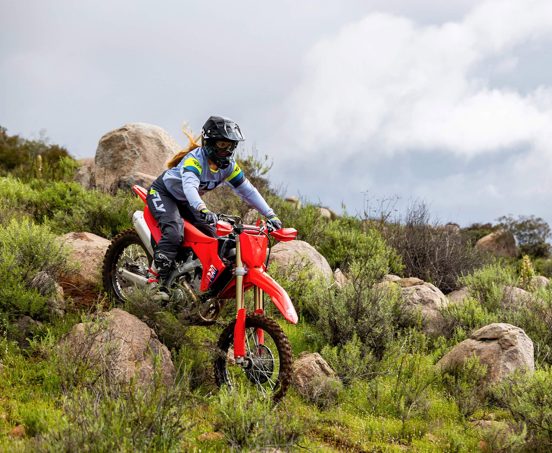 2026-CRF250RX-gallery-01