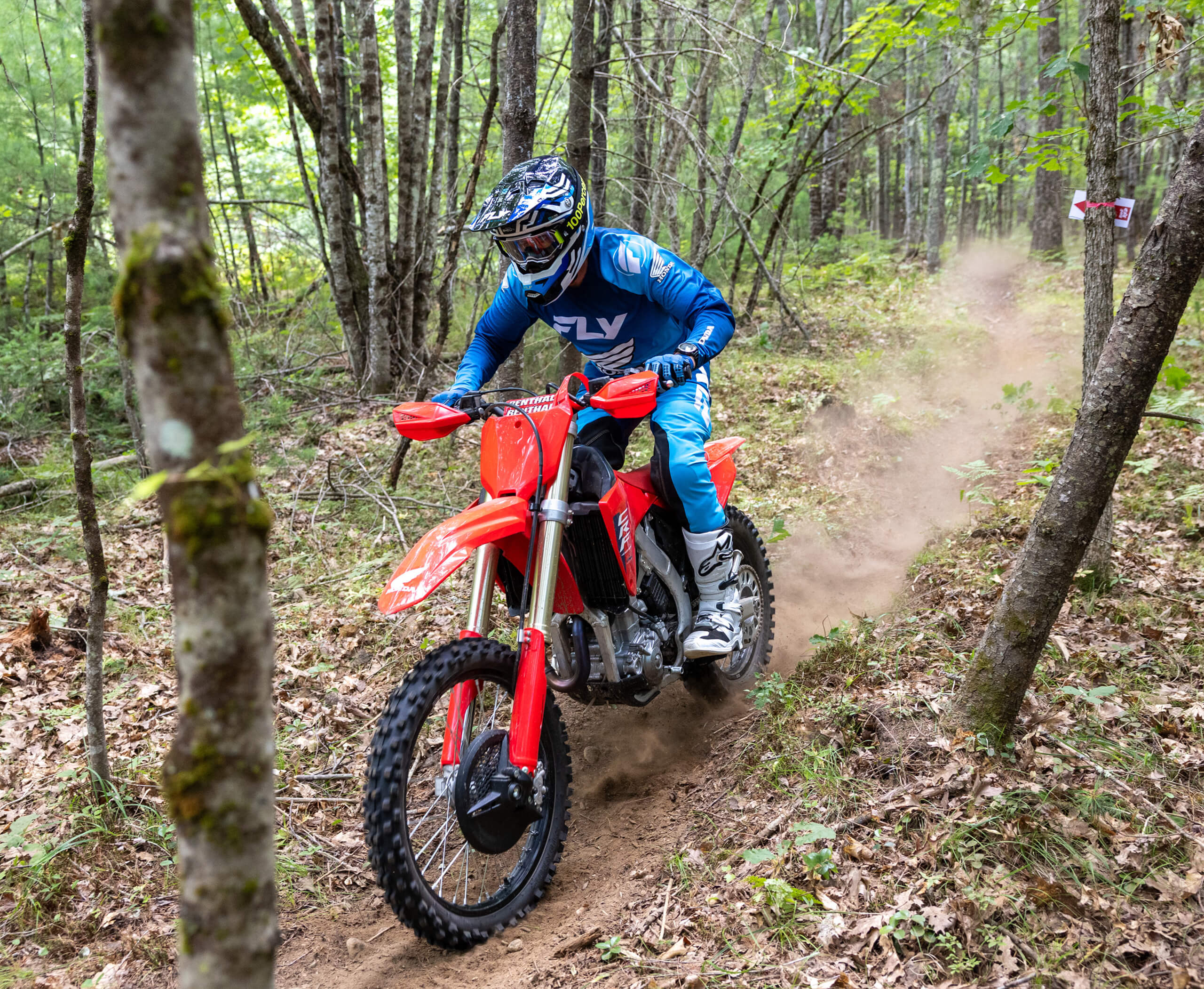 2026-CRF450RX-gallery-05-2560x1708