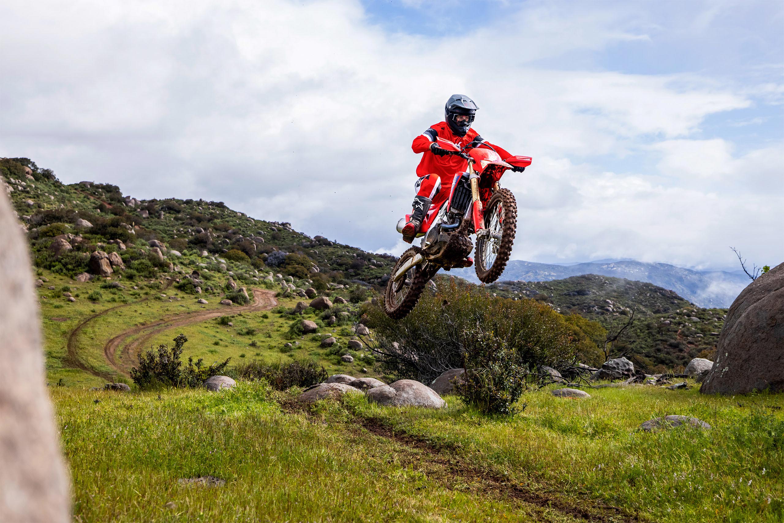 2025-crf450x-gallery-06