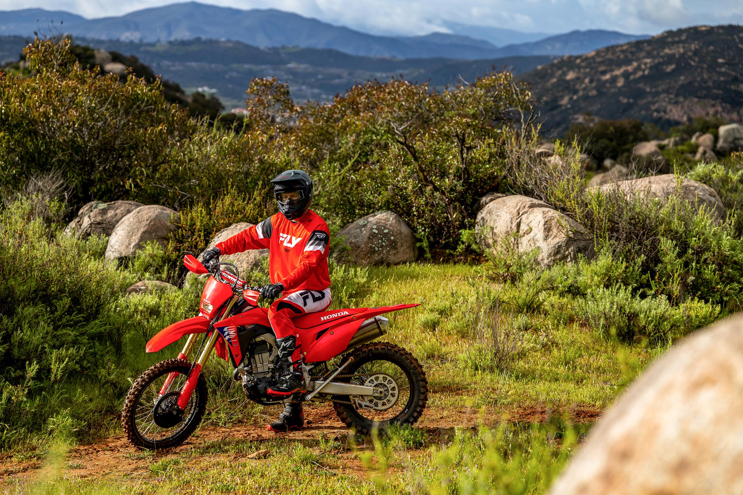 2025-crf450x-gallery-07