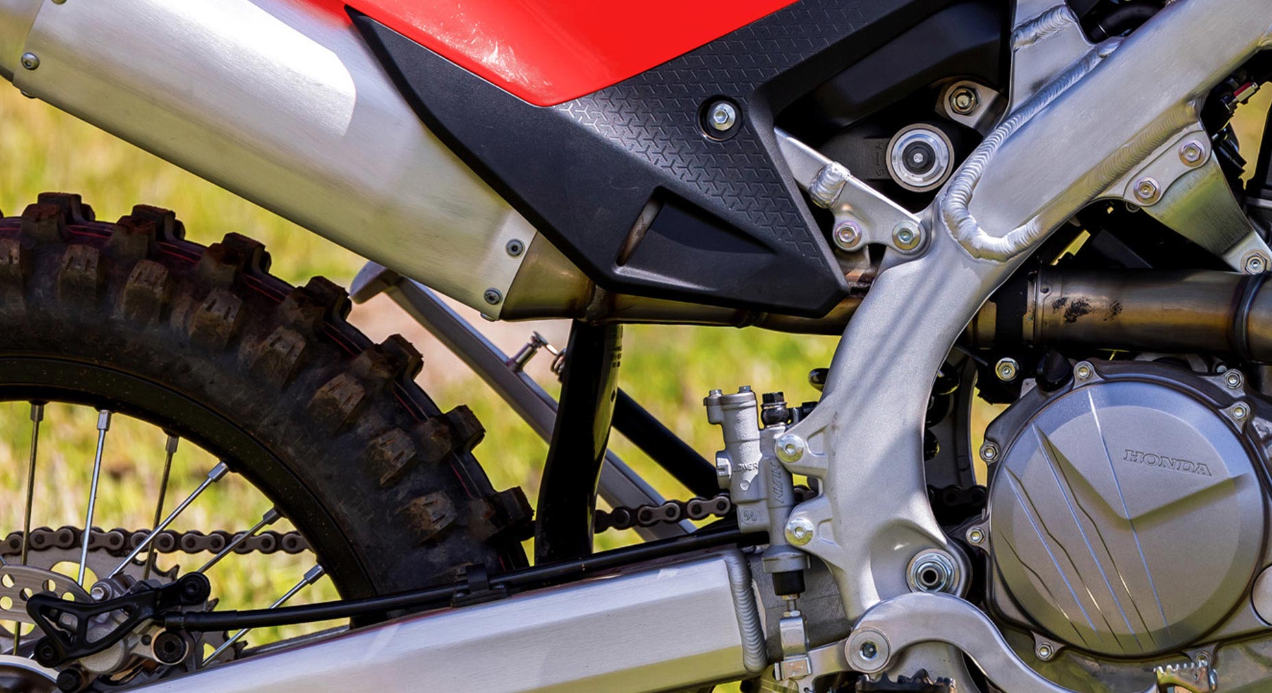 13.5:1 compression ratio