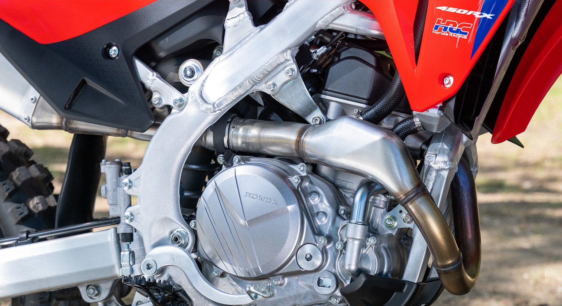 13.5:1 compression ratio