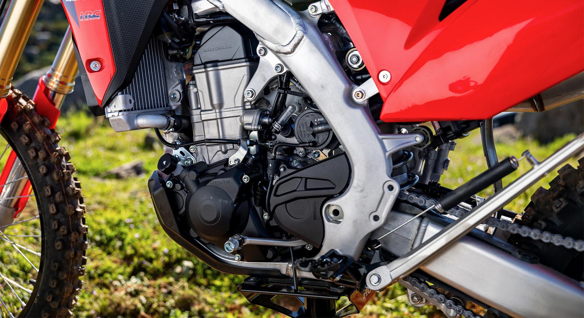 Tuned-weight crank