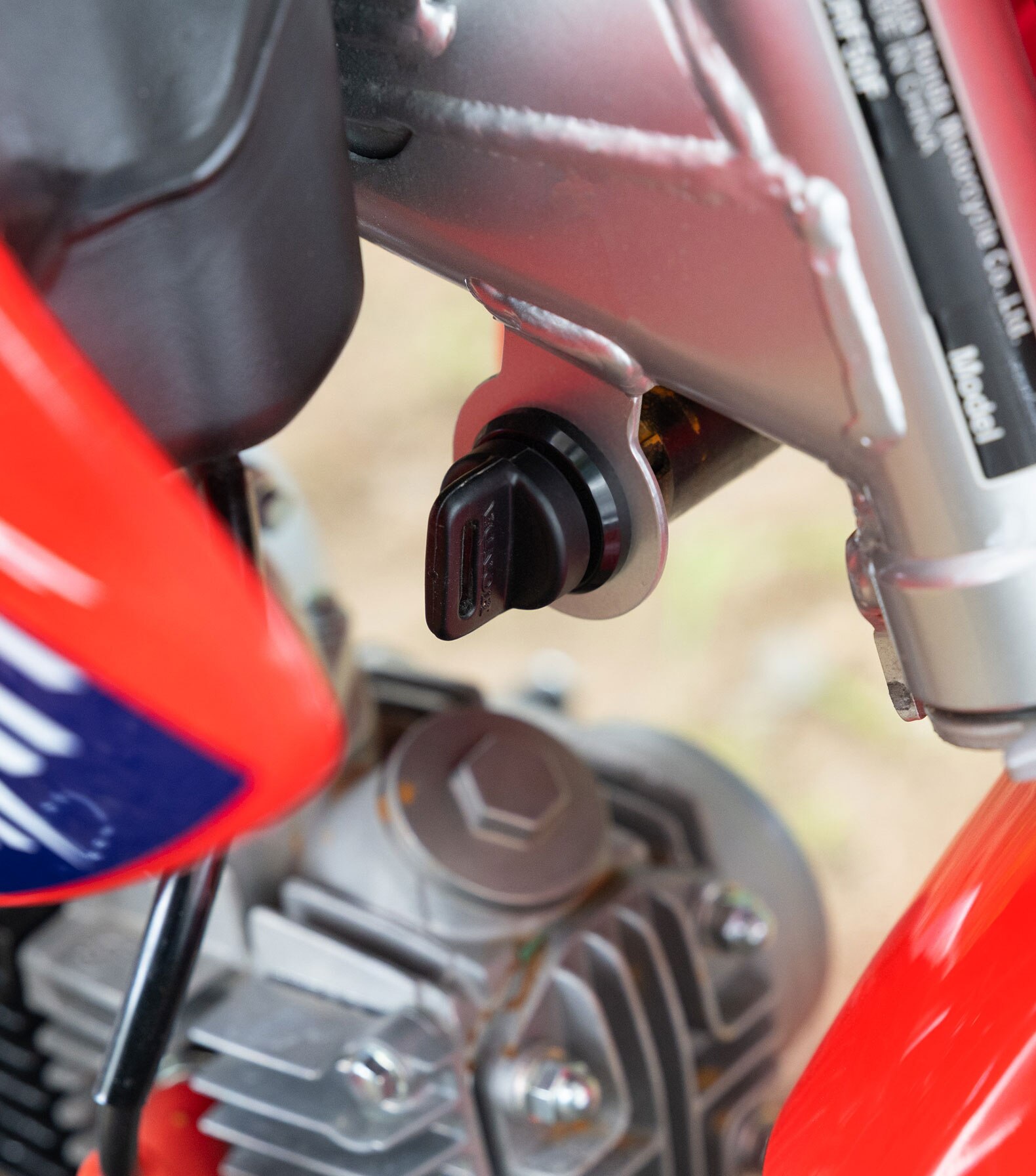 2026-CRF50F-Keyed-ignition