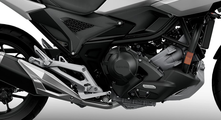Parallel-twin engine