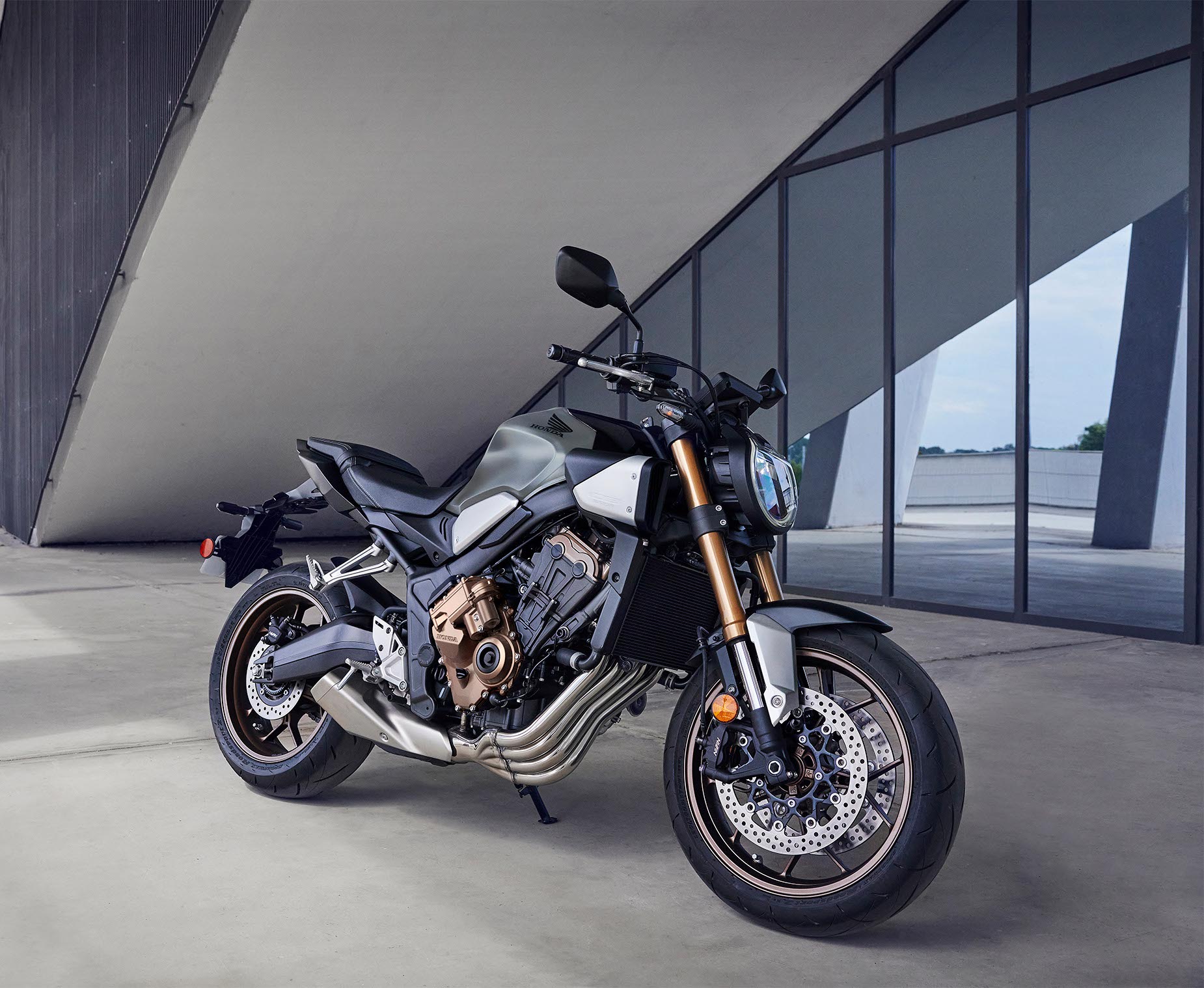 2024-cb650r-gallery-01