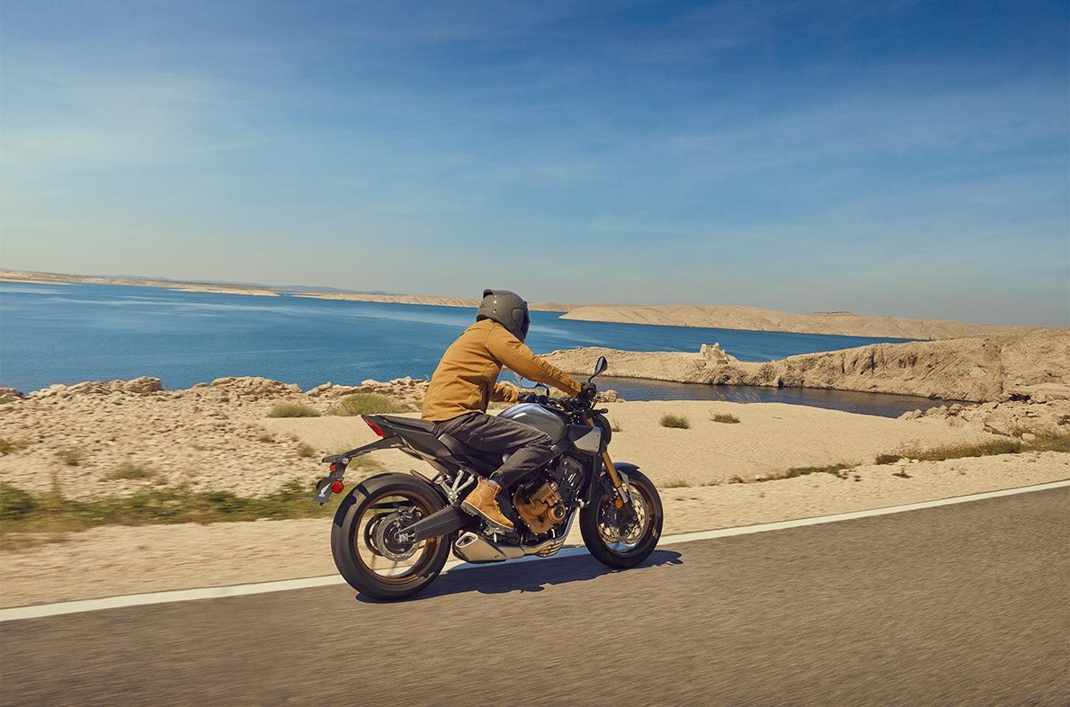 2024-cb650r-gallery-02