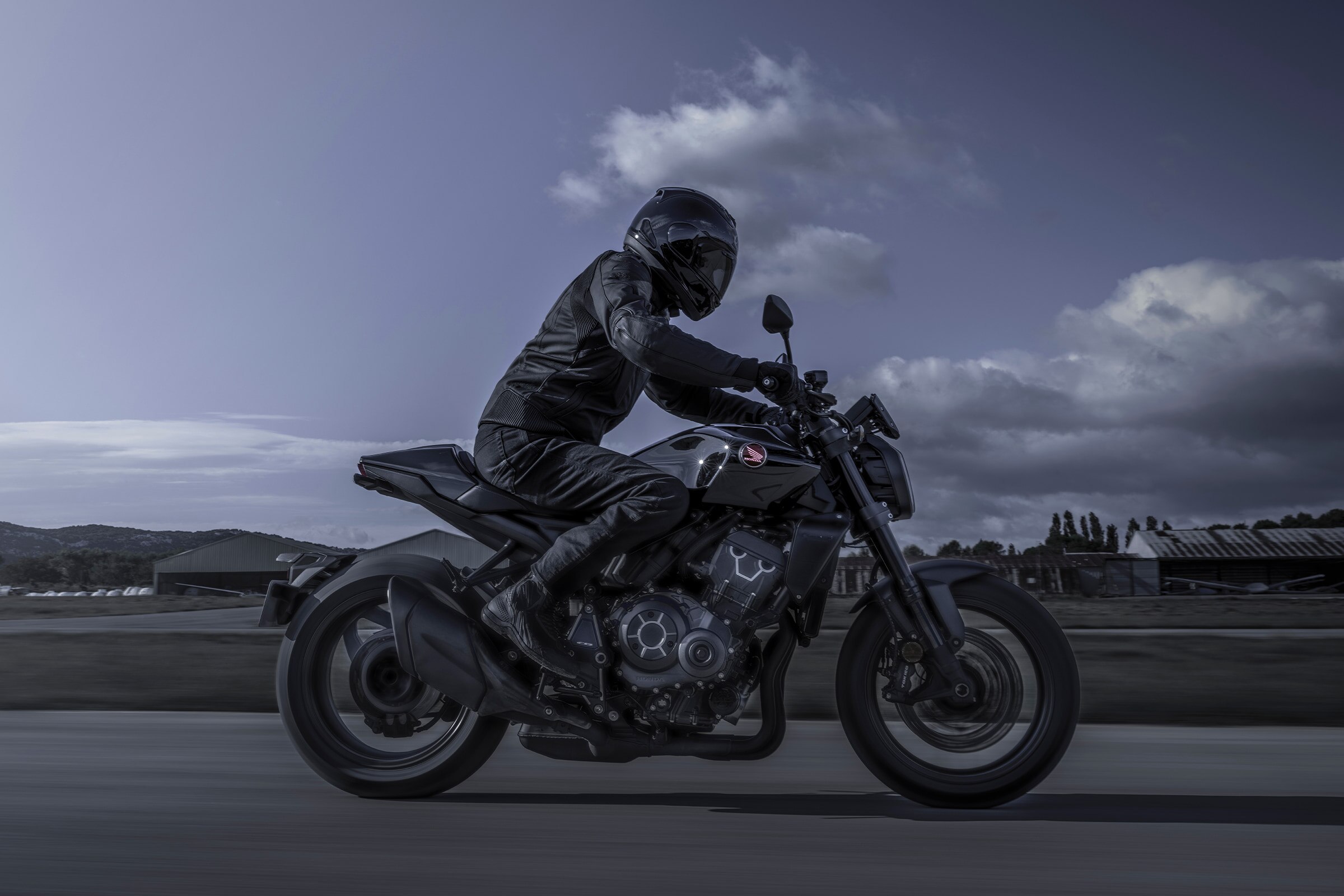 2024-cb1000r-7-2560