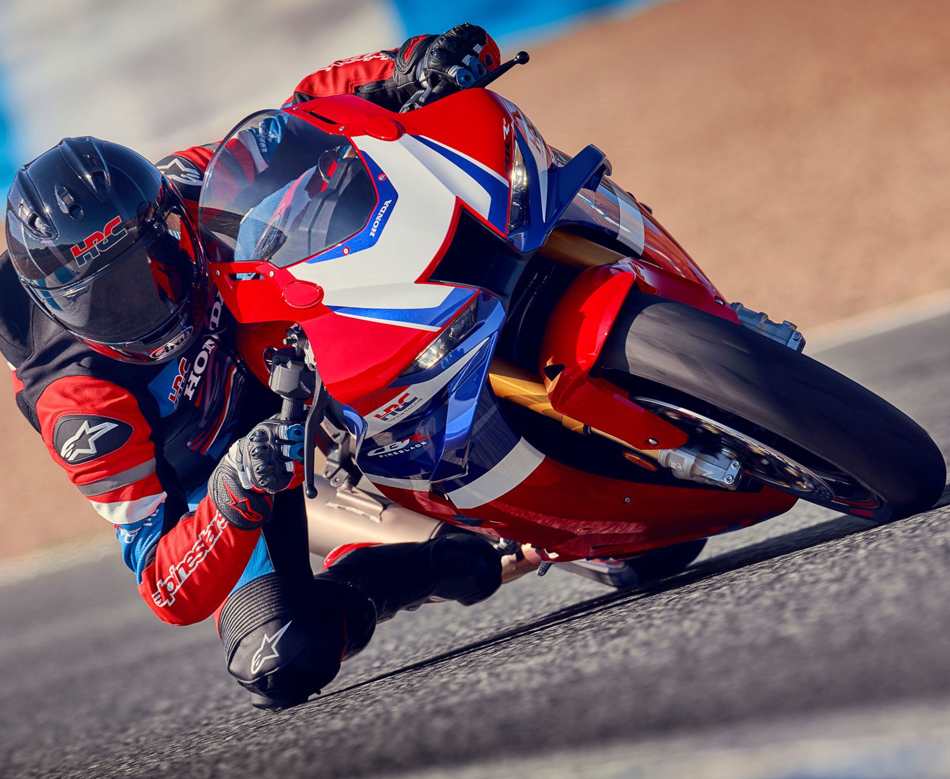 2025-cbr1000rr-r-fireblade-sp-gallery-01