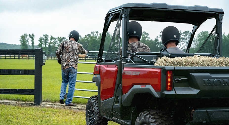 1000-pound-capacity bed*