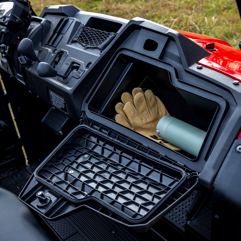 Glovebox
