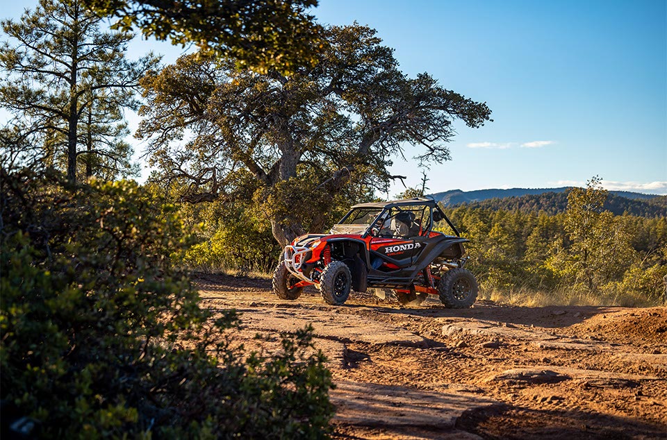2023-talon-1000rs-gallery-04
