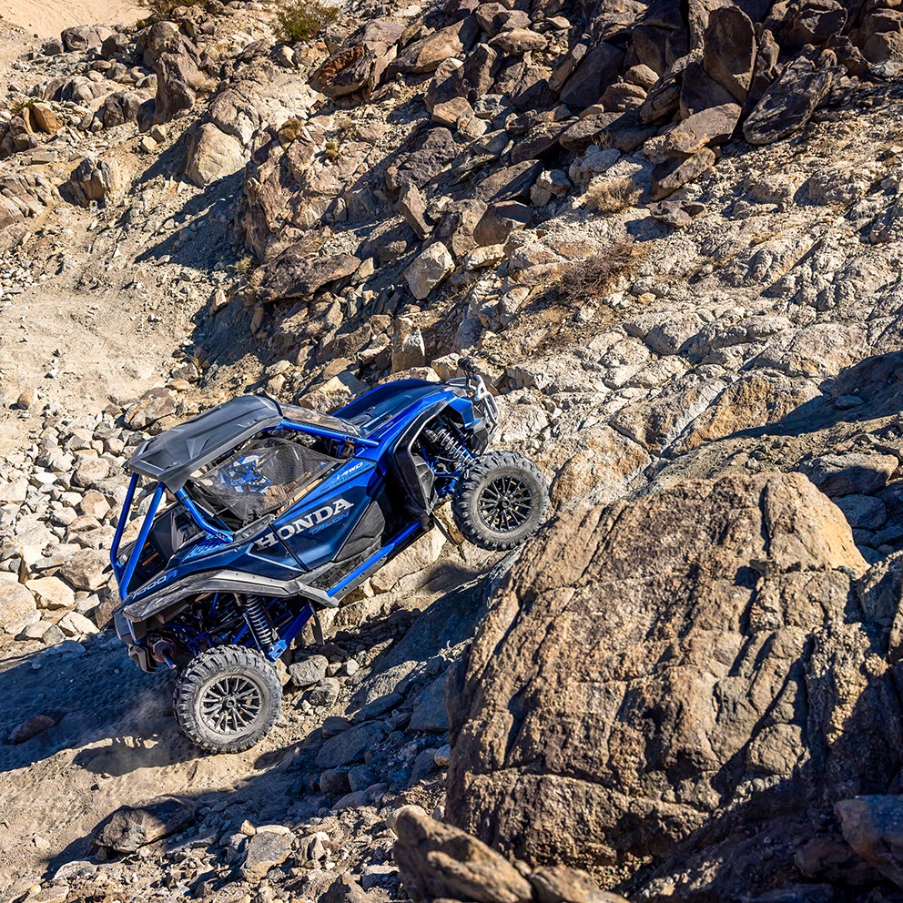 <em>i</em>-4WD